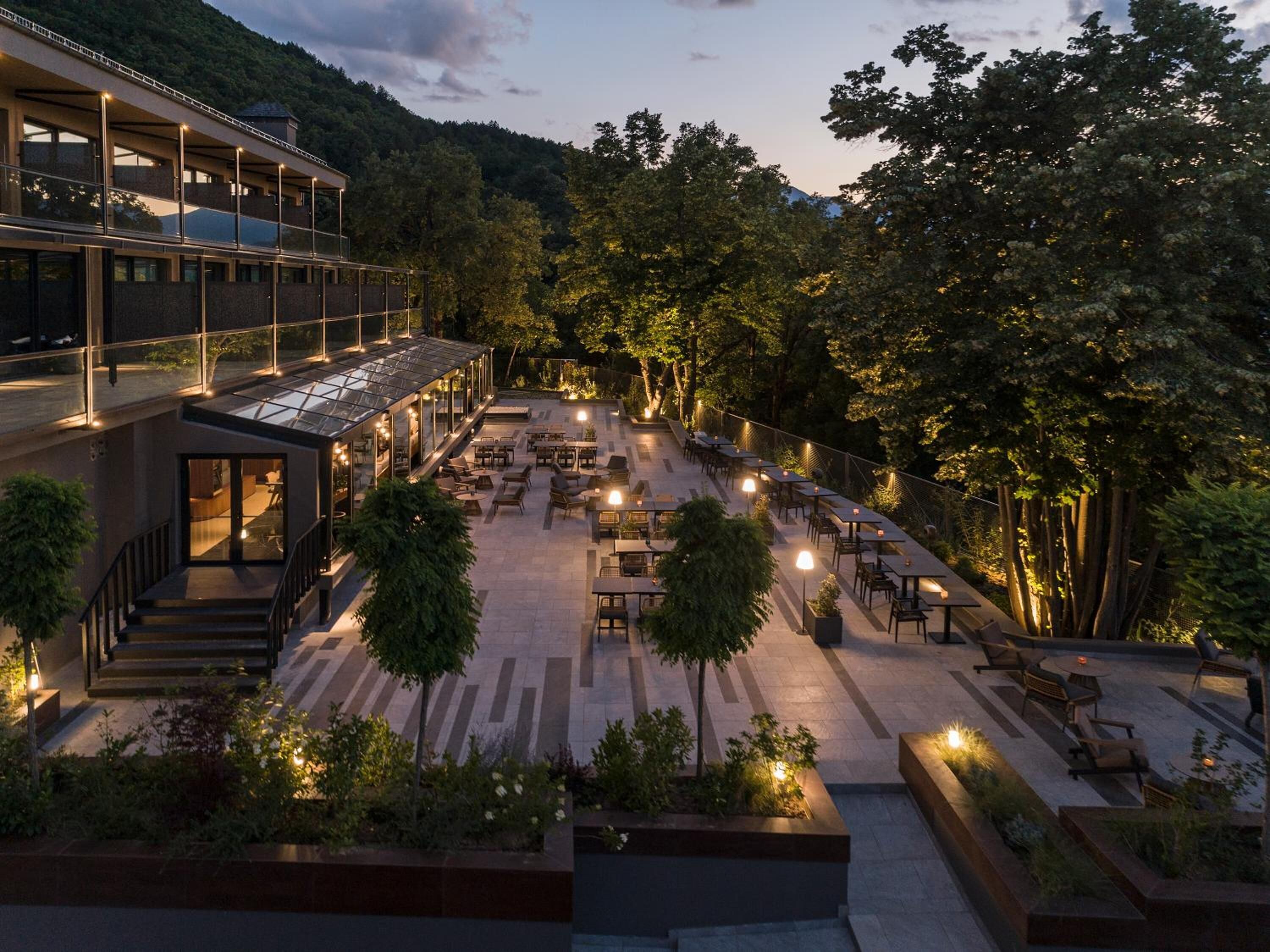 The Lynx Mountain Resort gallery image 1